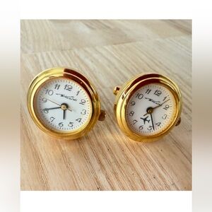 Vivaldi mens gold tone watch cuff links NEW BATTERIES